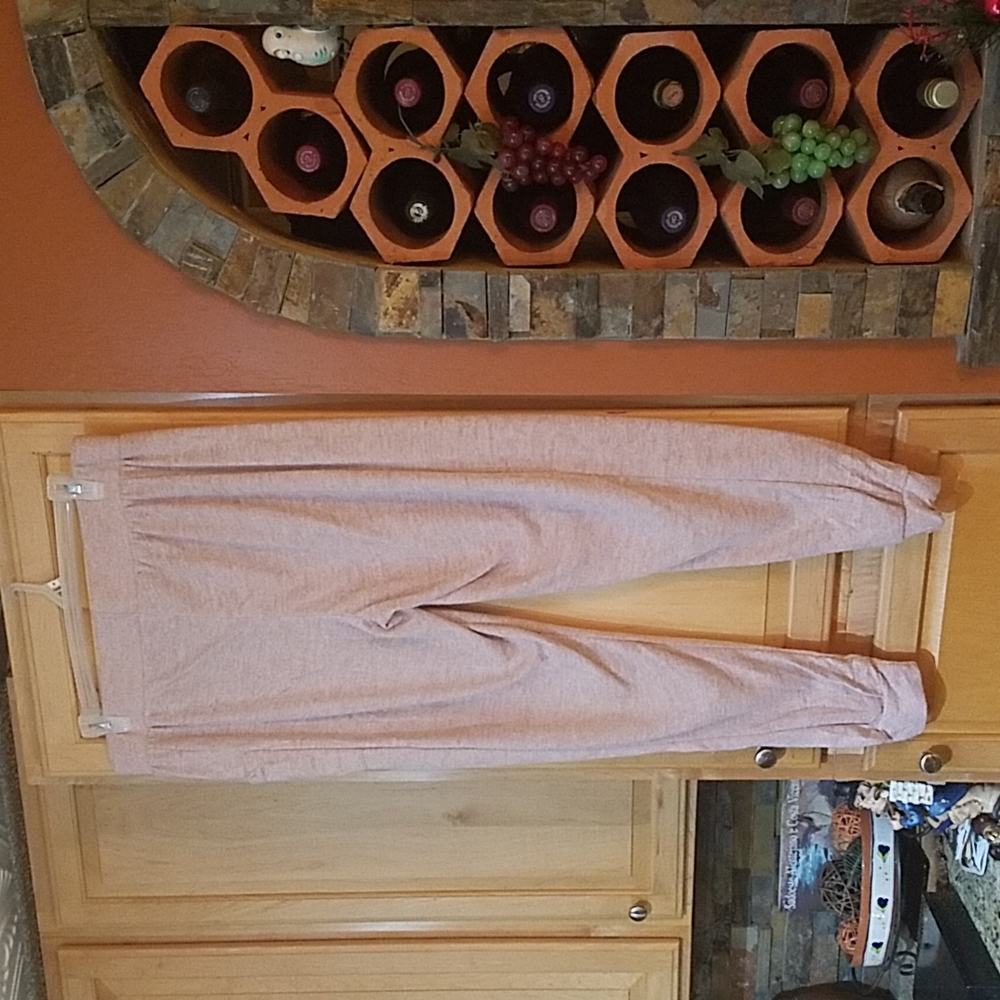 Bobbie Brooks Light Pink Sweatpants Joggers NWT - Picture 2 of 4